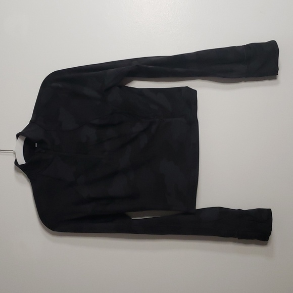 Lululemon Athletica Black Fitted Long Sleeve Camo 8 - Picture 2 of 9